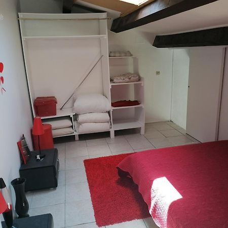 Appartement meublé à Villeneuve les maguelone Extérieur photo
