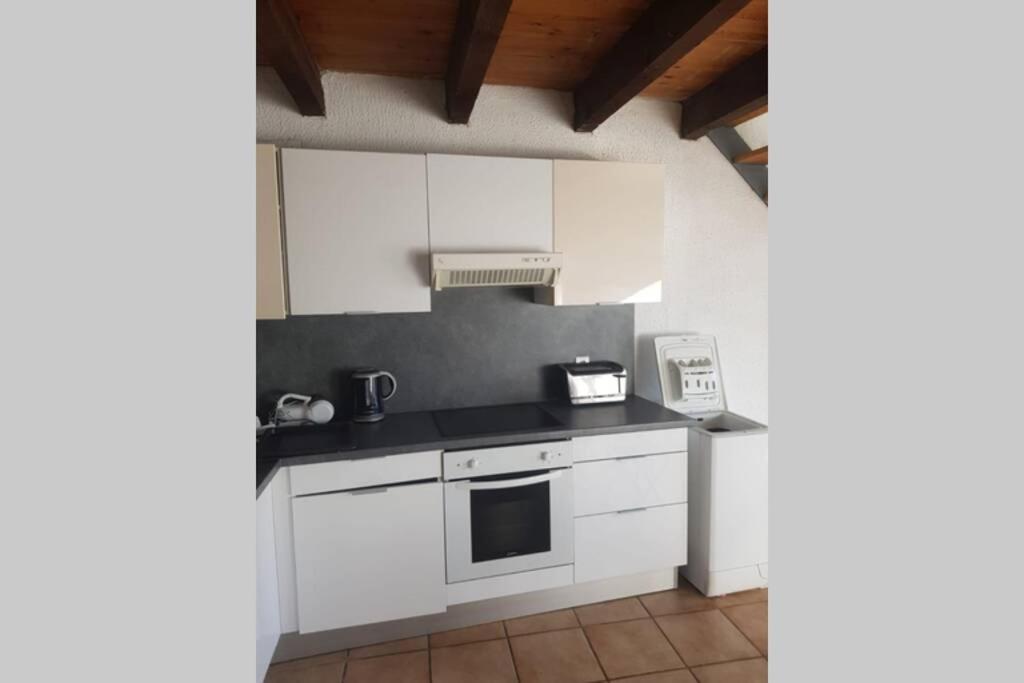Appartement meublé à Villeneuve les maguelone Extérieur photo