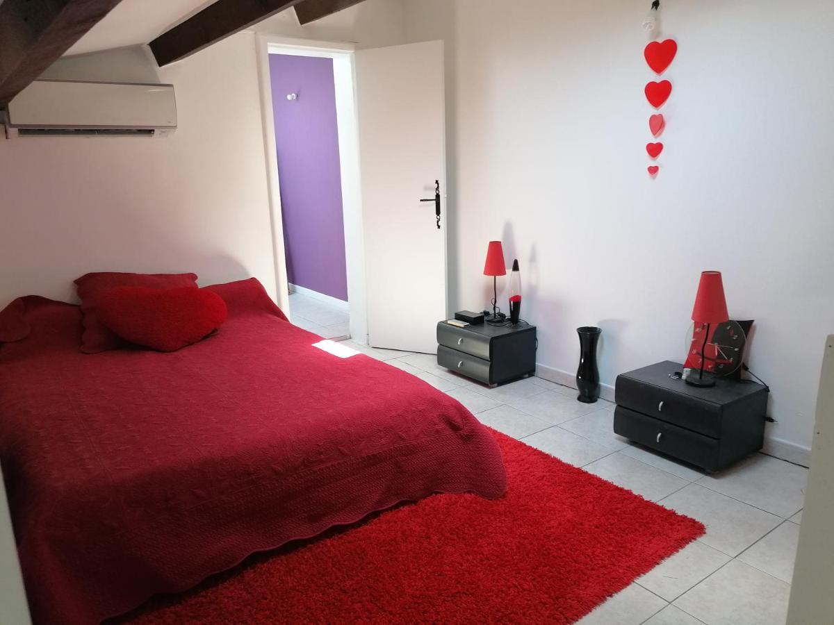 Appartement meublé à Villeneuve les maguelone Extérieur photo