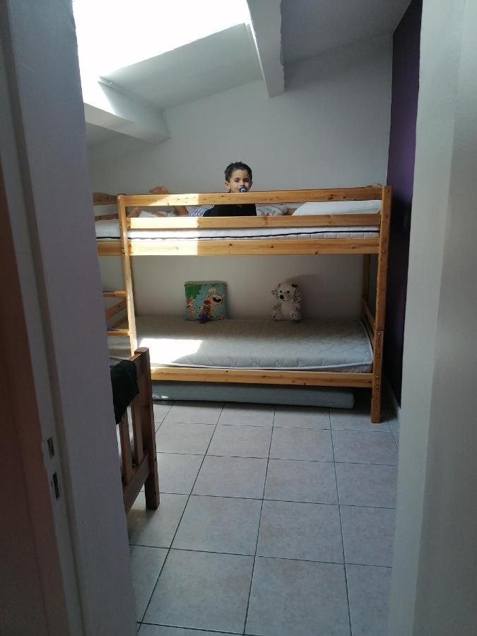 Appartement meublé à Villeneuve les maguelone Extérieur photo